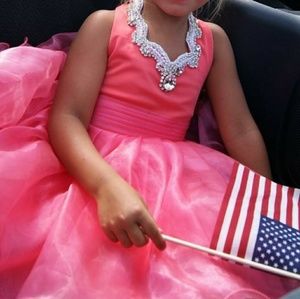 Size 4-6 girls Pageant dress